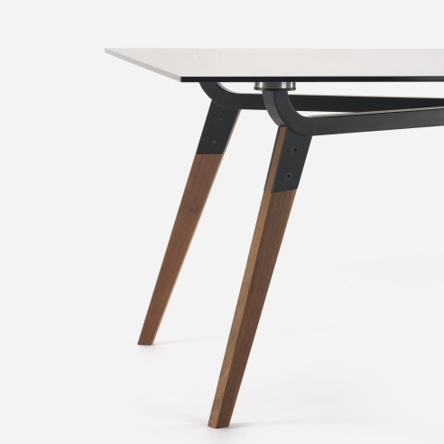 TABLE_21 NOYER VERRE FUMÉ