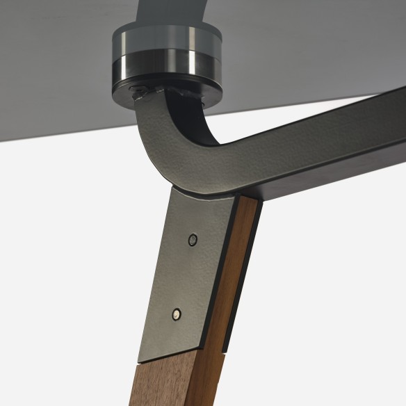 TABLE_21 NOYER VERRE FUMÉ