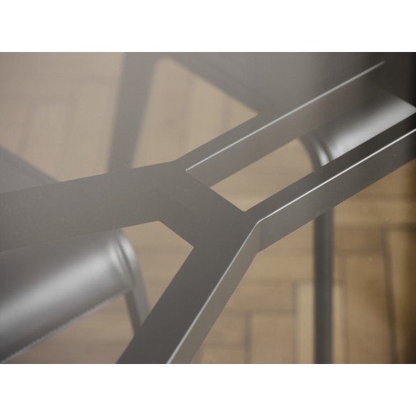 TABLE_21 NOYER VERRE FUMÉ